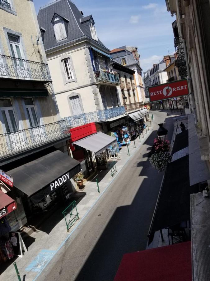 לורדה Superbe T3 Avec Parking Et Terrasse En Plein Centre-Ville מראה חיצוני תמונה